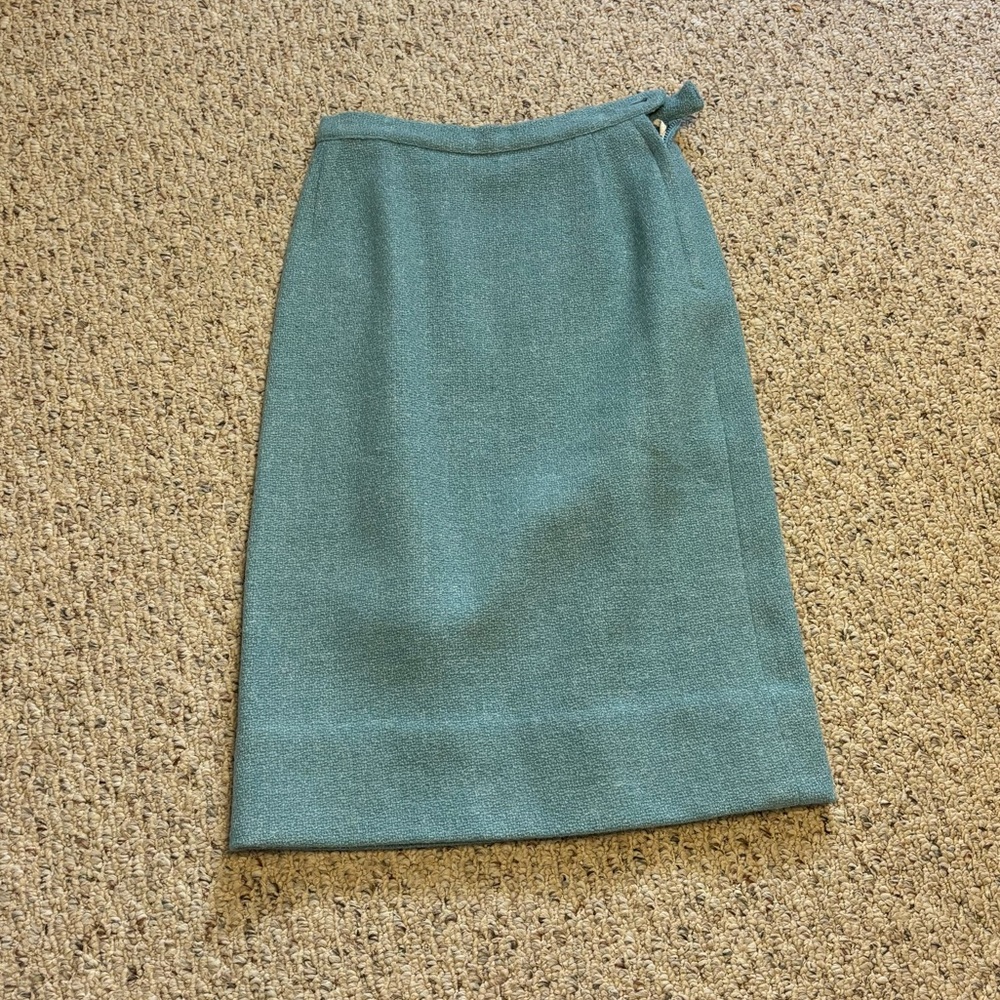 Vintage baby blue skirt suit - Picture 3 of 16